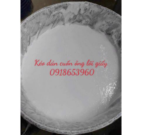 Kéo dán lõi ống cuốn giấy.
