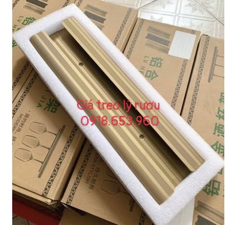 Giá treo ly rượu