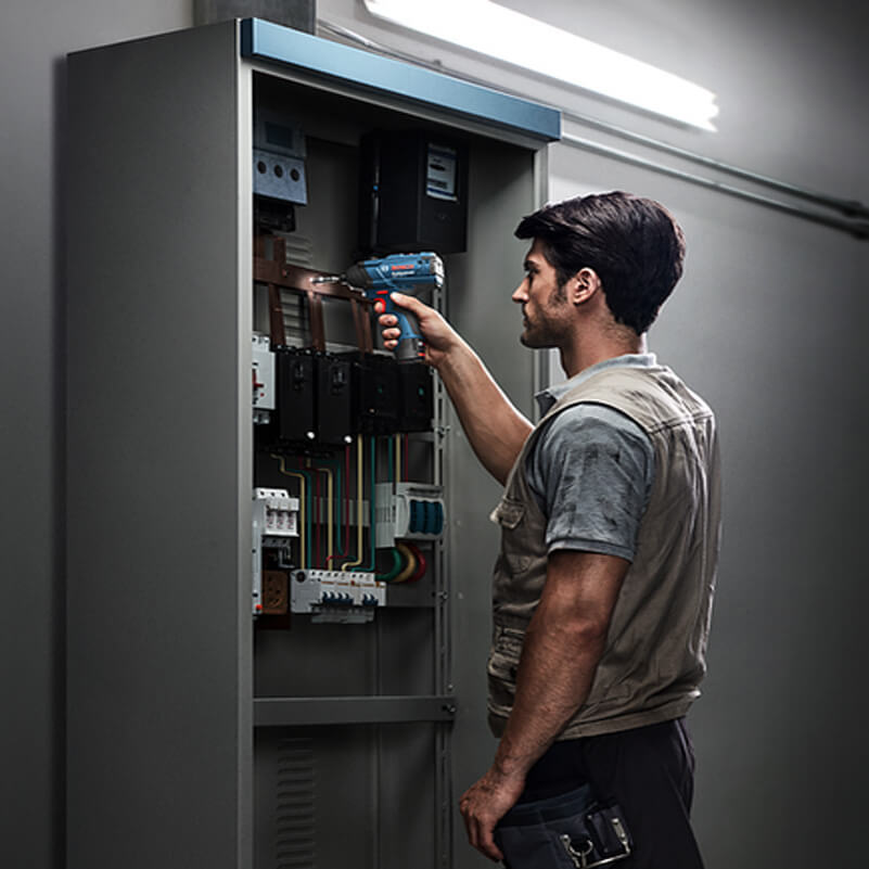 Máy vặn vít dùng pin 12V Bosch GDR 120-LI ( pin 2.0 Ah )