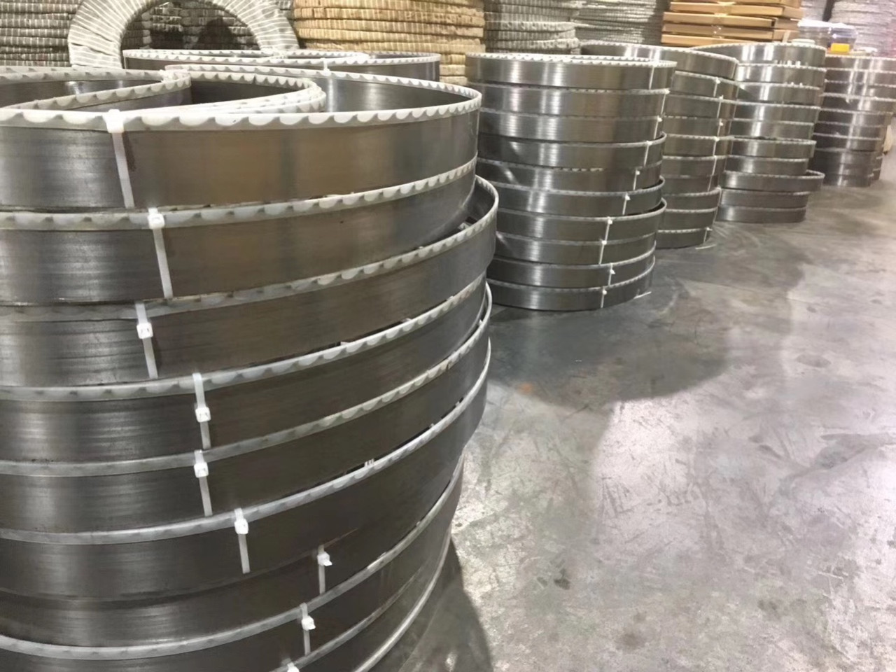 LƯỠI CƯA LỌNG, LẠNG