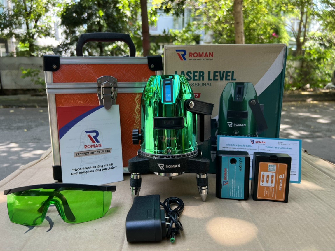MÁY CÂN BẰNG LASER ROMAN