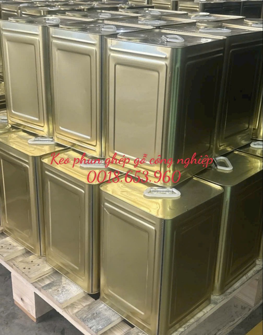 Keo phun dán gỗ công nghiệp .